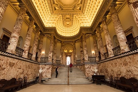 Explore the magnificent Holkham Hall, a stunning stately home with beautiful parkland, offering a memorable day trip from Hays Wood Retreat in Norfolk.